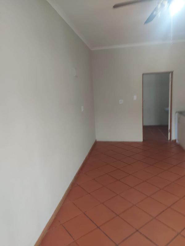 To Let 1 Bedroom Property for Rent in Parow North Western Cape